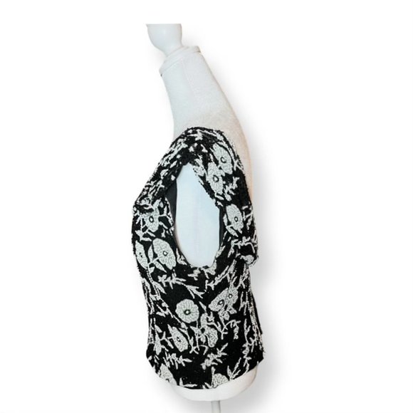 'Cecily Brown' Black and White Beaded Top with Floral Design size Large - Picture 2 of 13